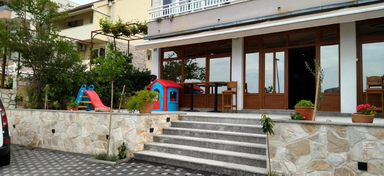Apartments Kurilj Makarska Extérieur photo